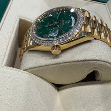 画像をギャラリービューアに読み込む, ロレックス ROLEX デイデイト 40 228398TBR ROMAN