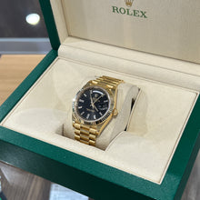 画像をギャラリービューアに読み込む, ロレックス ROLEX デイデイト 40 228238A
