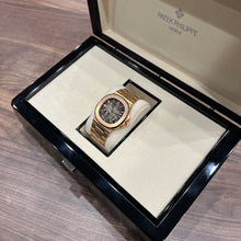 画像をギャラリービューアに読み込む, パテック・フィリップ PATEK PHILIPPE ノーチラス ムーンフェイズ・ローズゴールド 5712/1R-001