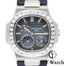 画像をギャラリービューアに読み込む, パテック・フィリップ  PATEK PHILIPPE ノーチラス ムーフェイズ・ホワイトゴールド 5722G-001
