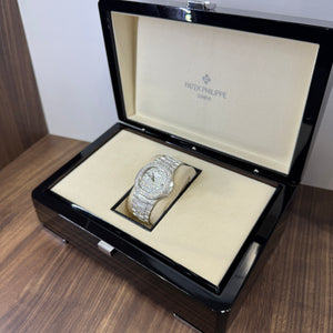 パテック・フィリップ  PATEK PHILIPPE ノーチラス 5719/1G-001