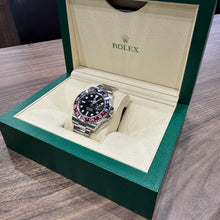 画像をギャラリービューアに読み込む, ロレックス ROLEX GMTマスターII 126710BLRO Oyster-bracelet
