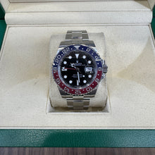 画像をギャラリービューアに読み込む, ロレックス ROLEX GMTマスターII 126710BLRO Oyster-bracelet
