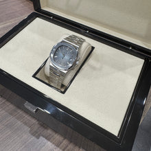 画像をギャラリービューアに読み込む, パテック・フィリップ  PATEK PHILIPPE ノーチラス 5711/1A-010
