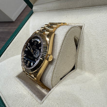 画像をギャラリービューアに読み込む, ロレックス  ROLEX デイデイト 40 228238A

