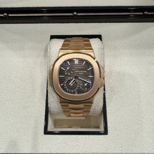 画像をギャラリービューアに読み込む, パテック・フィリップ  PATEK PHILIPPE ノーチラス ムーンフェイズ 5712/1R-001
