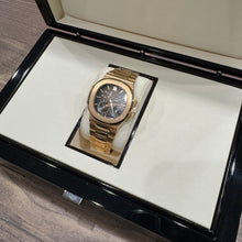 画像をギャラリービューアに読み込む, パテック・フィリップ  PATEK PHILIPPE ノーチラス ムーンフェイズ 5712/1R-001
