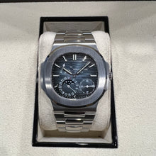 画像をギャラリービューアに読み込む, パテック・フィリップ  PATEK PHILIPPE ノーチラス ムーンフェイズ・ステンレススチール 5712/1A-001
